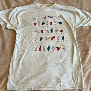 Gently worn American Sign Language Alphabet T-Shirt, Name: Sandra, Size L 🤟🏼